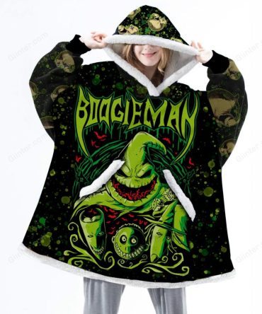 Cozy Boogieman Hooded Blanket – Soft, Warm & Spooky Wearable Design For Halloween Lovers