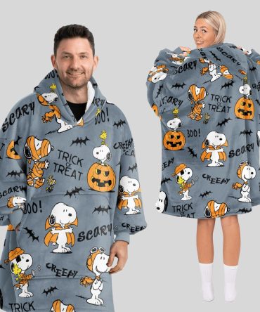 Adult Peanuts Snoopy Halloween Unisex Blanket Hoodie