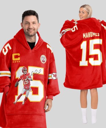 Captain P.M 15 Kansas City Football Unisex Blanket Hoodie