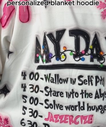 I'M Booked - Personalized Stole Christmas Blanket Hoodie