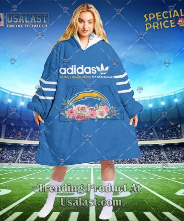 All Day I Dream About Los Angeles Chargers Hooded Blanket