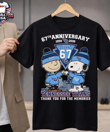 Charlie Browns And Snoopy X Tennessee Titans 67Th Anniversary 1959-2026 Thank You For The Memories Unisex Shirt