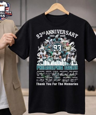 Philadelphia Eagles Skyline 93Th Anniversary 1933-2026 Players Signatures Thank You For The Memories Unisex Shirt