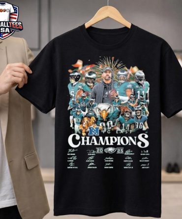 This Philadelphia Eagles Nfc East Champions Event Celebrates The Nfc East Teams Championship Win In 2024-2025 Signatures T-Shirt