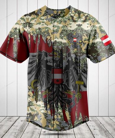 Men'S Camo Eagle Baseball Jersey - Bold Graphic Design, Comfortable Fit, Fashionable Sportswear