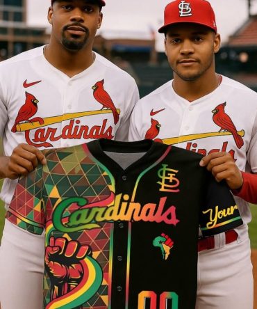 Vibrant Cardinals Baseball Jersey - Limited Edition, Bold Design For Fans!