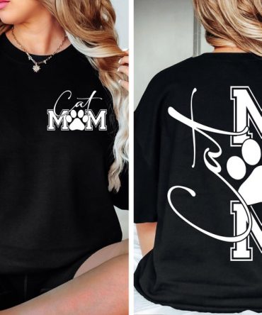 Retro Funny Cat Mom T-Shirt