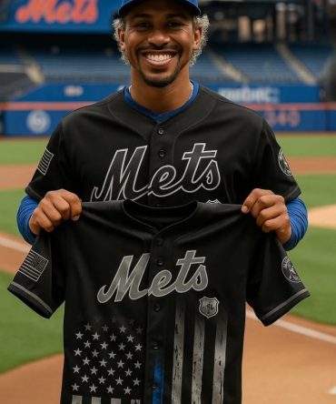 Limited Edition Mets Black Jersey - Stylish Fan Gear For True Supporters