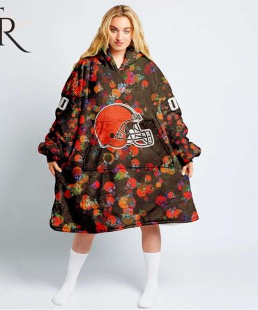 Personalized Nfl Cleveland Browns With A Bold And Dense Logo Design Hoodie Blanket