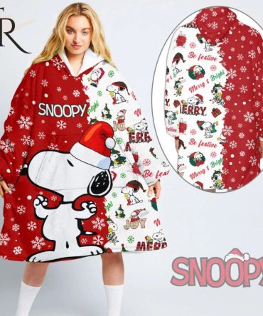 Snoopy Merry Bright Blanket Hoodie
